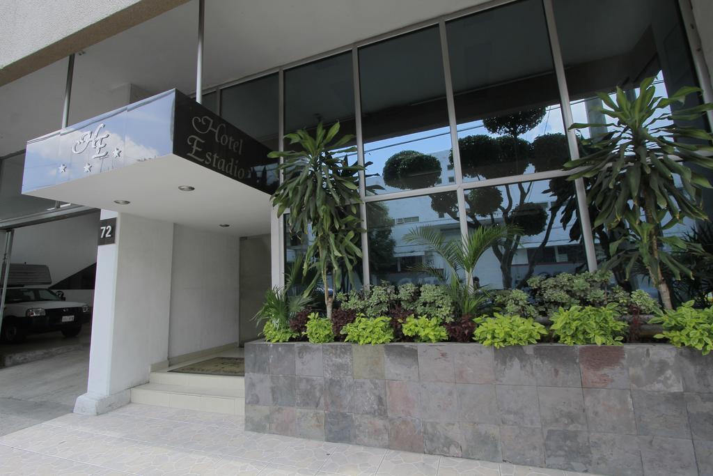 Hotel Estadio Гвадалахара Экстерьер фото